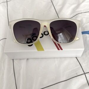 Goodr sunglasses | BFG | white sunglasses | polarized